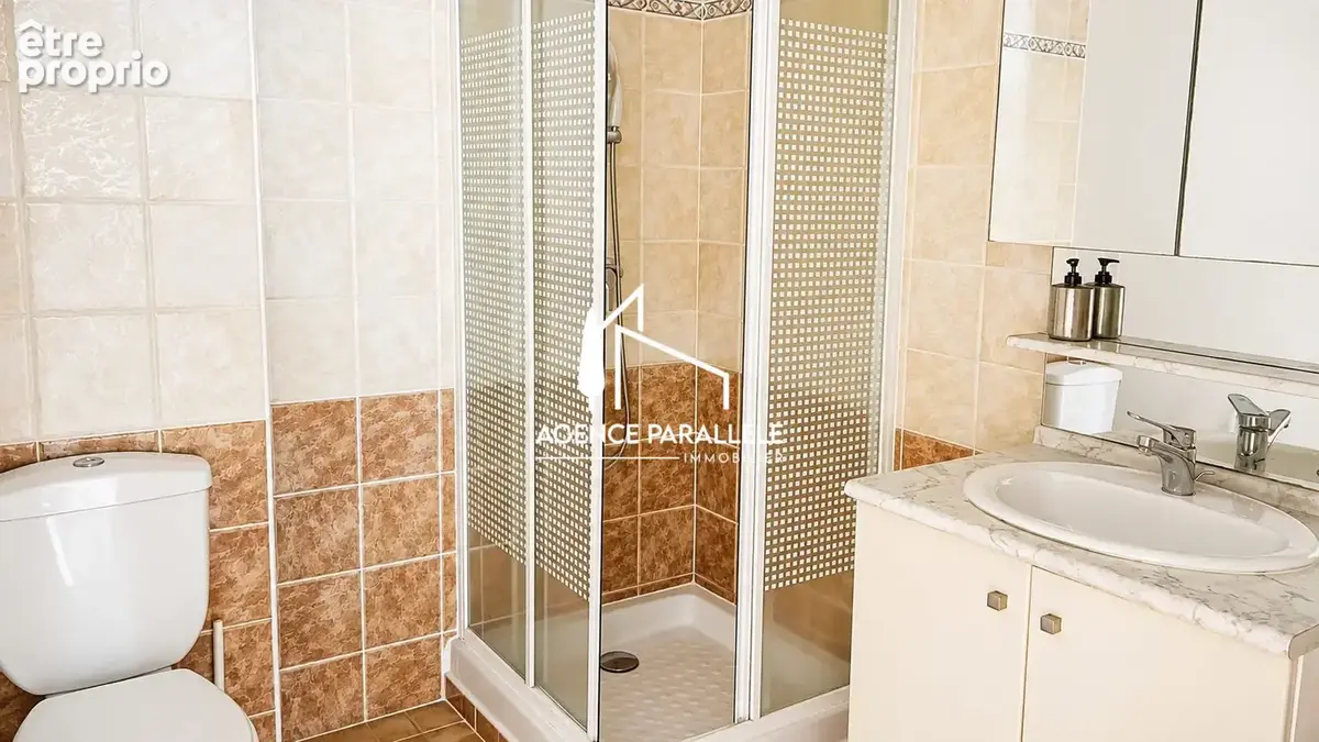 Appartement 47 m² à L'isle-Sur-La-Sorgue  - photo 4
