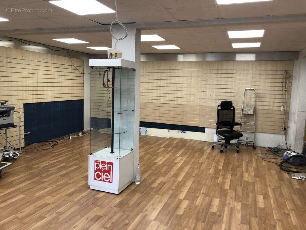 Commerce à ANGOULEME