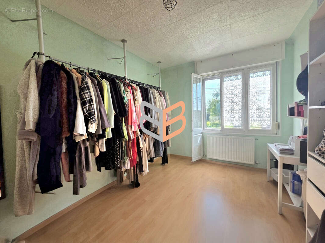 Maison 145 m² à Mercy-Le-Bas  - photo 9