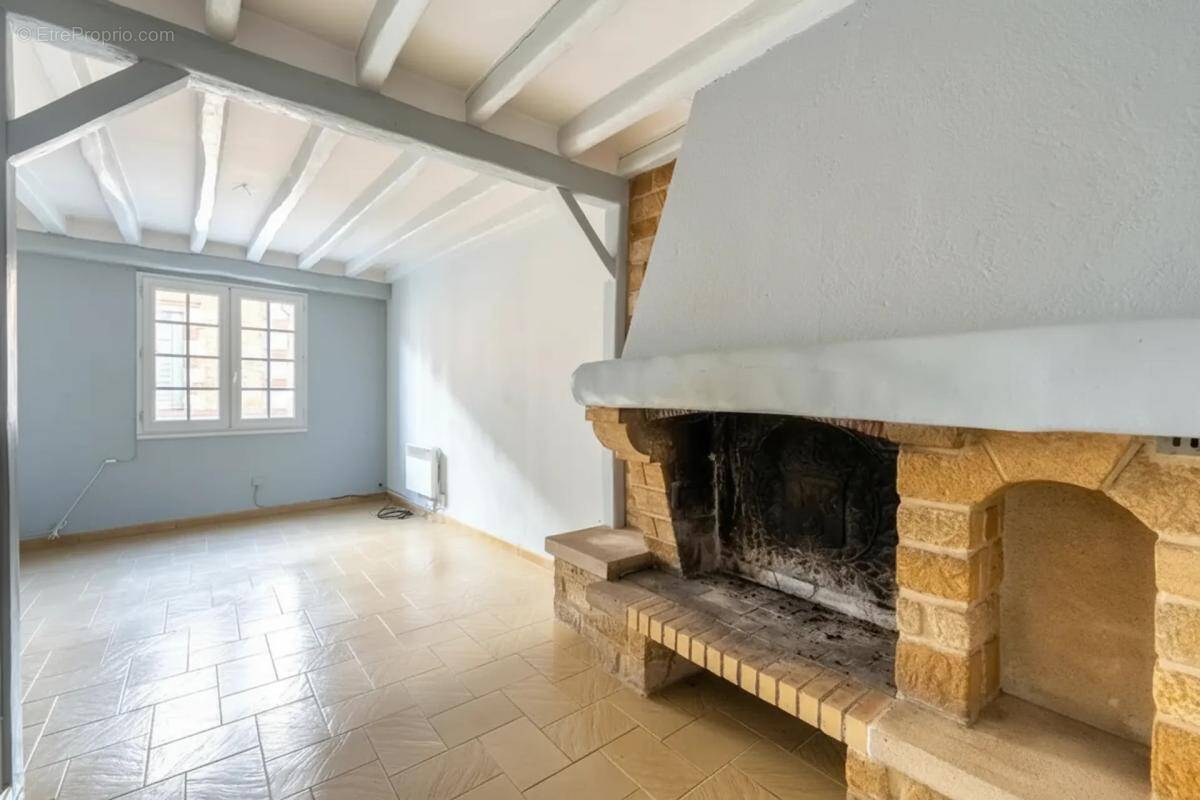 Maison à MEULAN