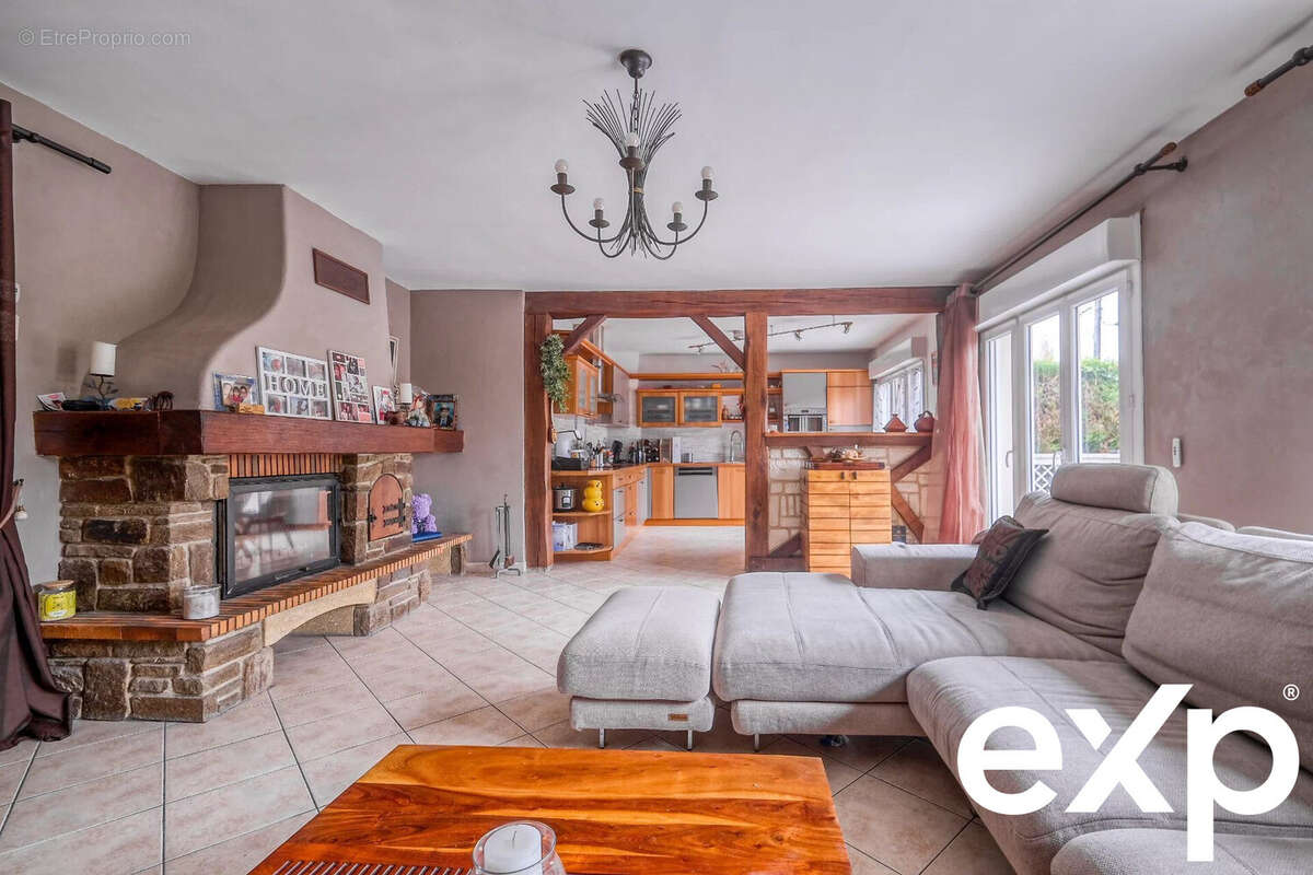 Maison à DAMMARTIN-EN-GOELE