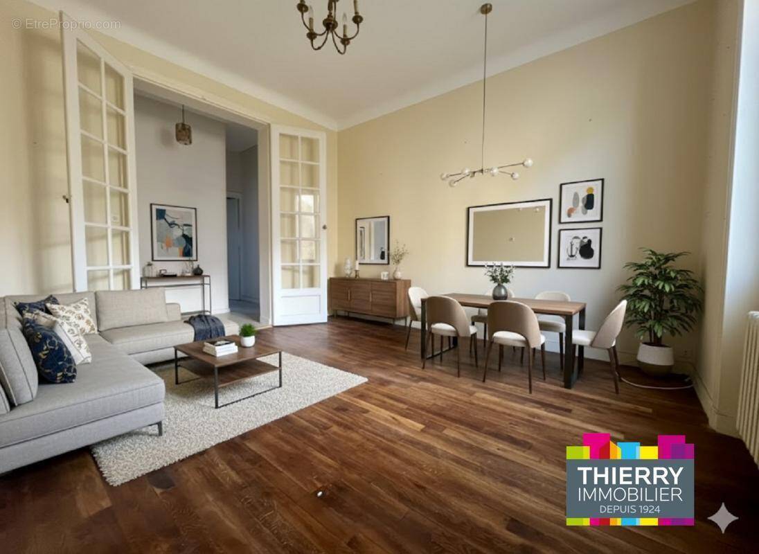 Appartement à NANTES