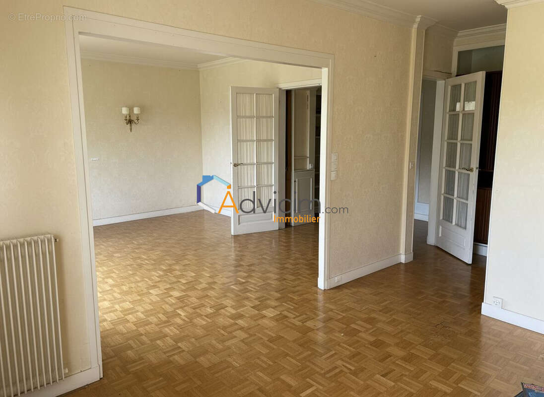 salon - Appartement à OLIVET