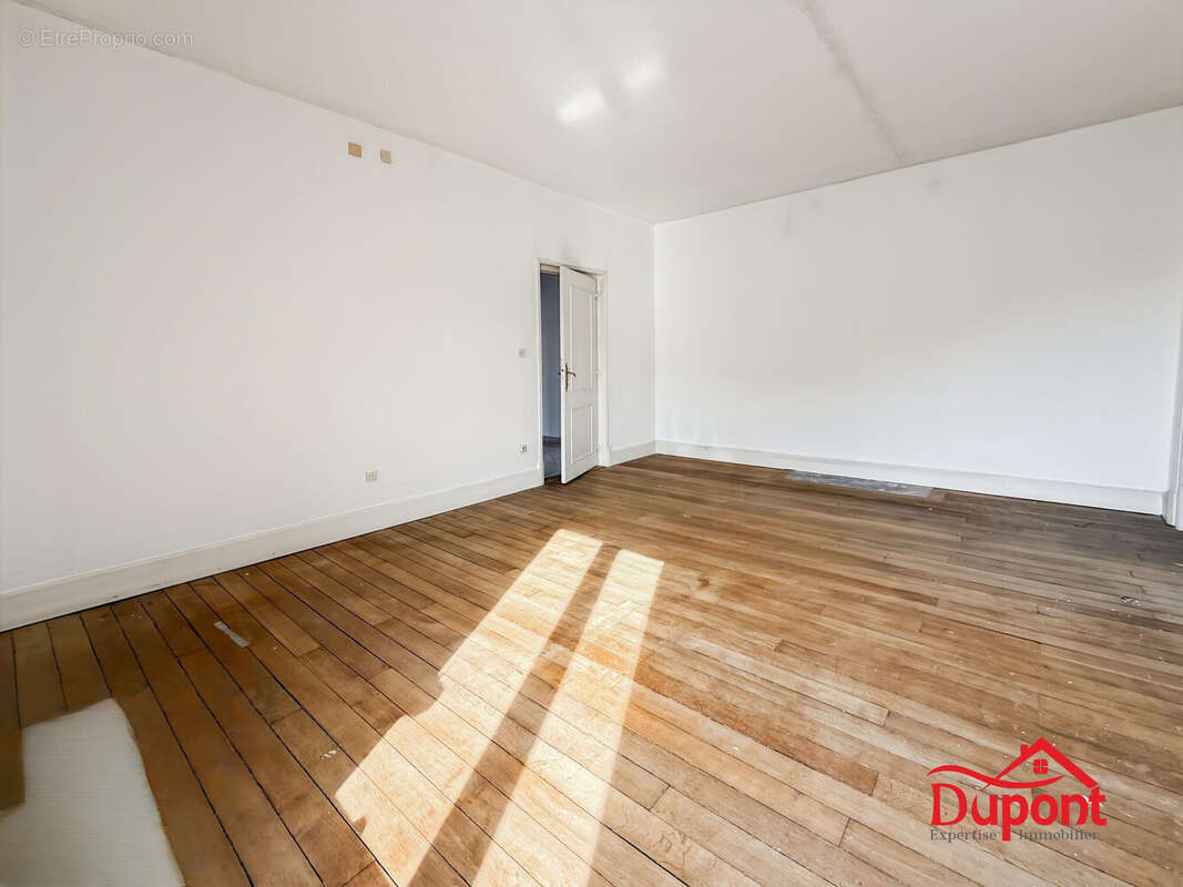 Appartement 200 m² à Revin  - photo 5