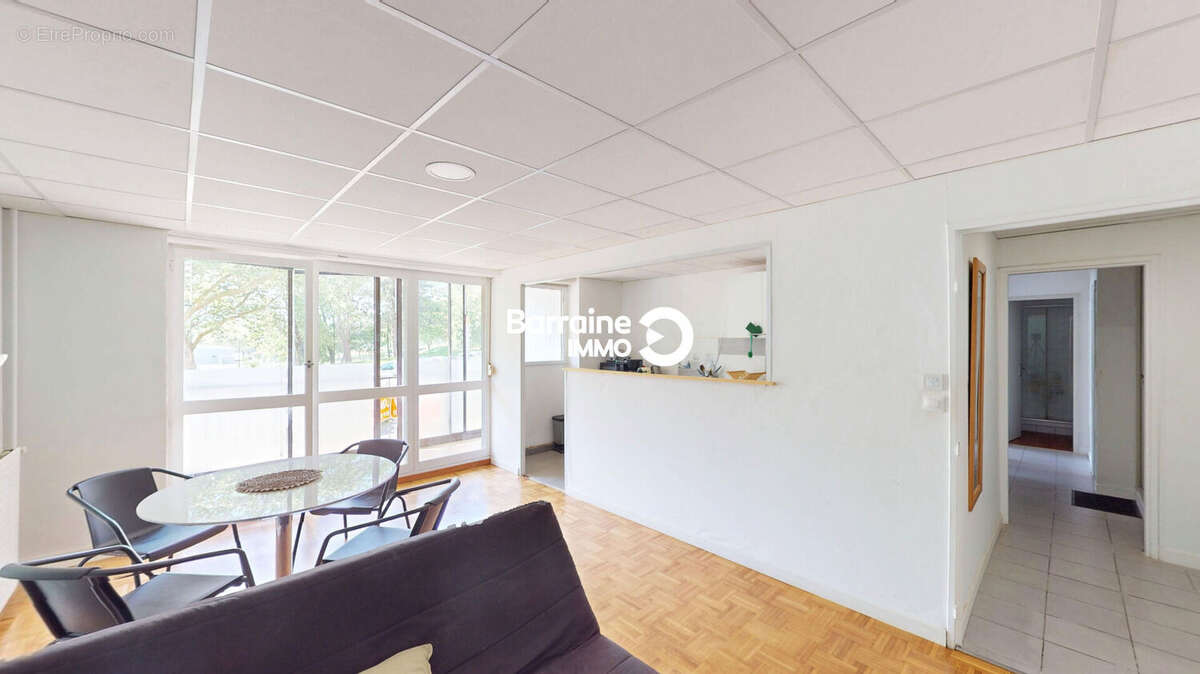 A vendre barraine immo appartement t3 bellevue proche tram et avec balcon - photo 3