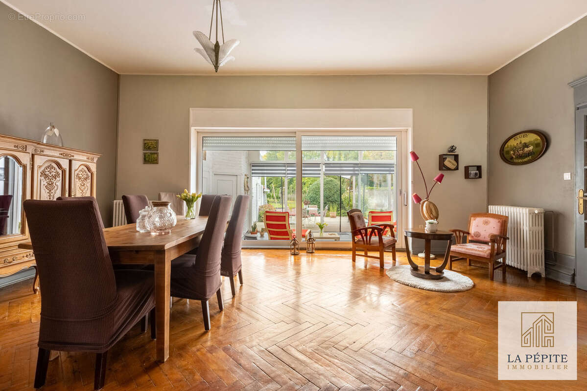 Maison à CONDE-SUR-L&#039;ESCAUT