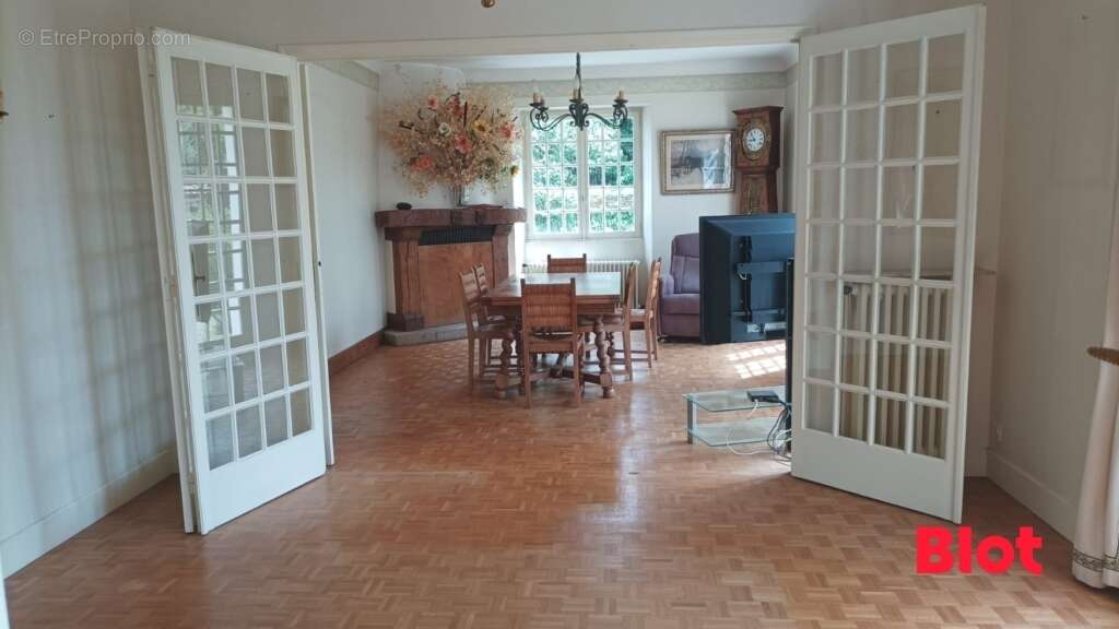 Maison à LA GUERCHE-DE-BRETAGNE