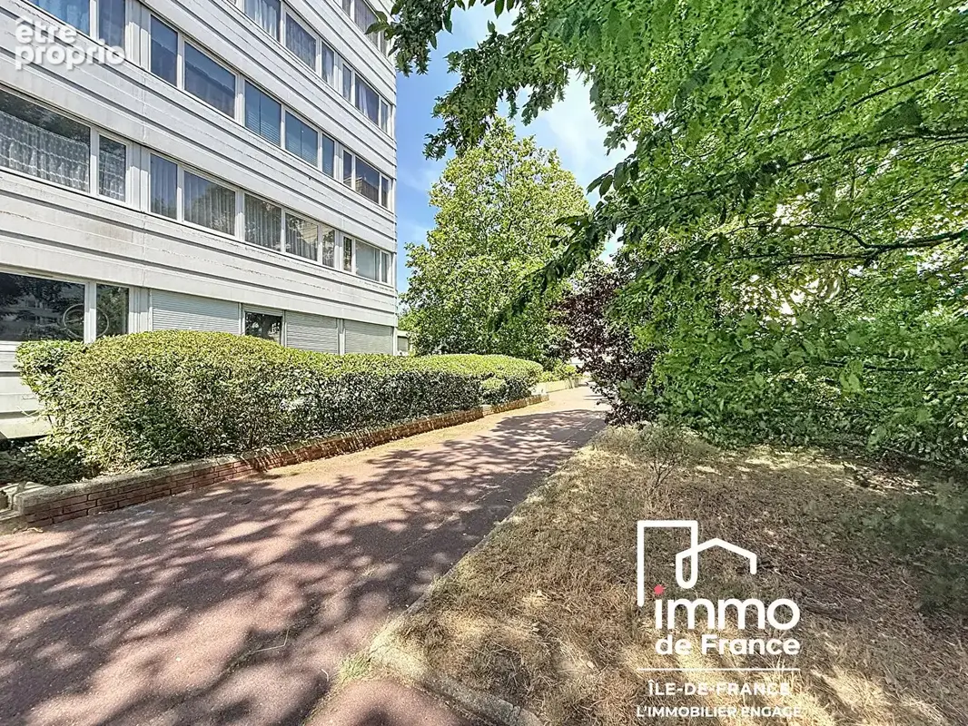 Appartement  4 pièce(s) - Cergy - photo 9