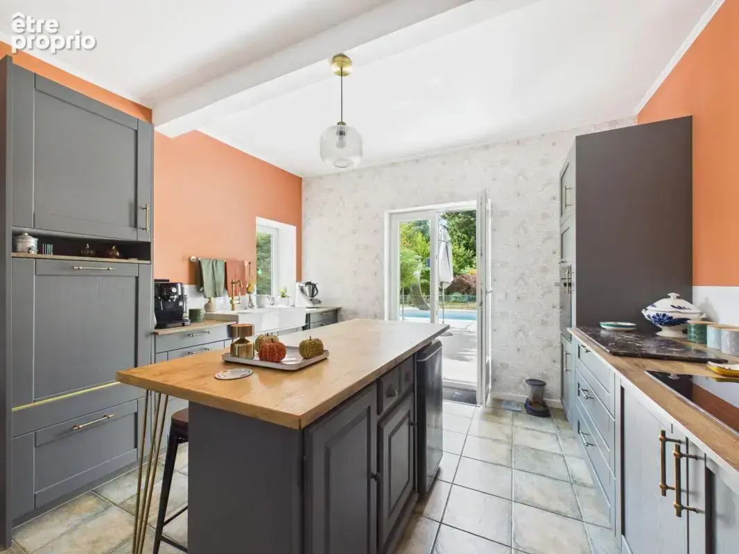 Maison 7 pièces 280 m² à vendre à Vieux-Conde (59690) - photo 5