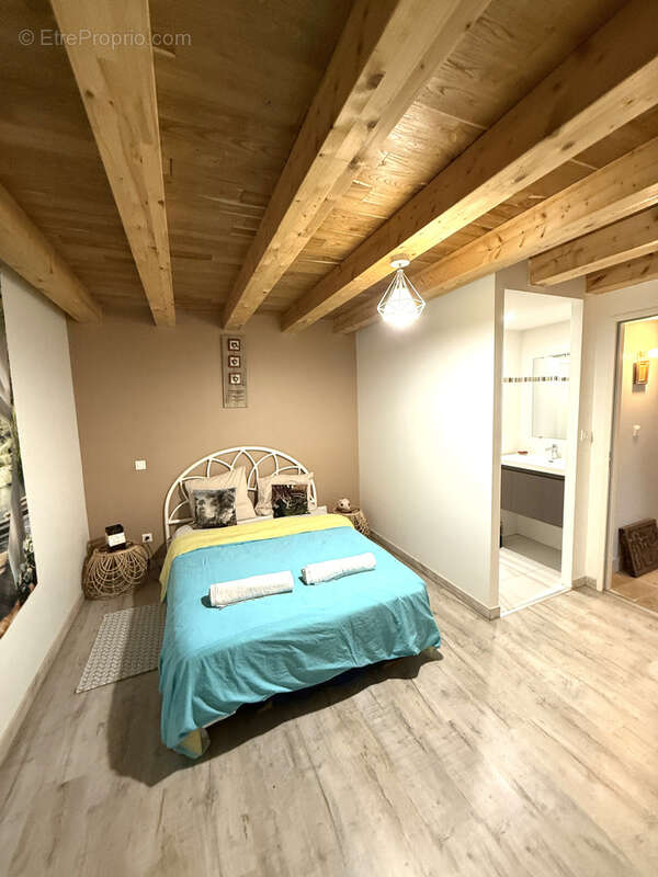 Maison à SAINT-MAURICE-LA-CLOUERE