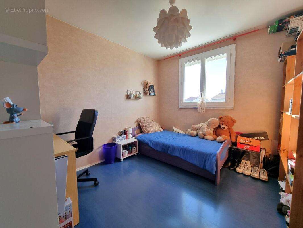 Maison à DECINES-CHARPIEU