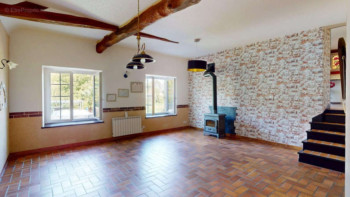 Maison à HUISSEAU-SUR-COSSON