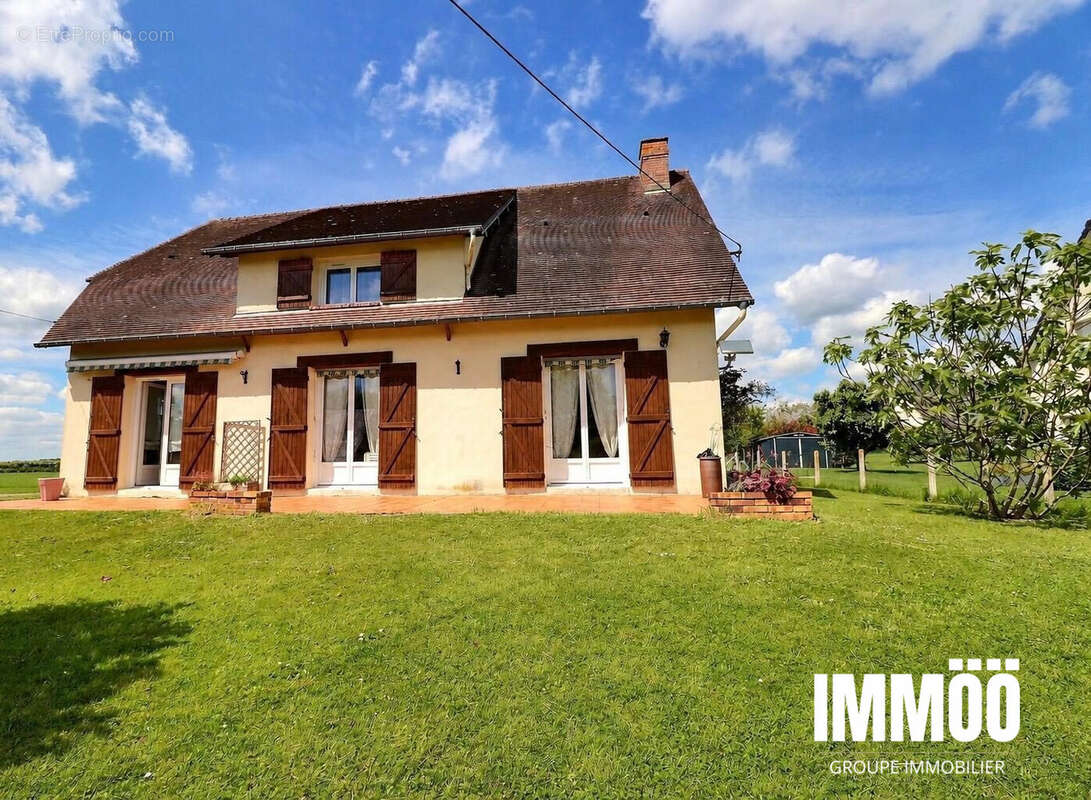 Maison à DUCLAIR