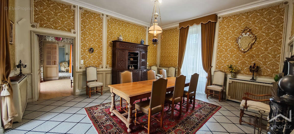 Chateau avec annexe aux portes de Nantes - photo 4