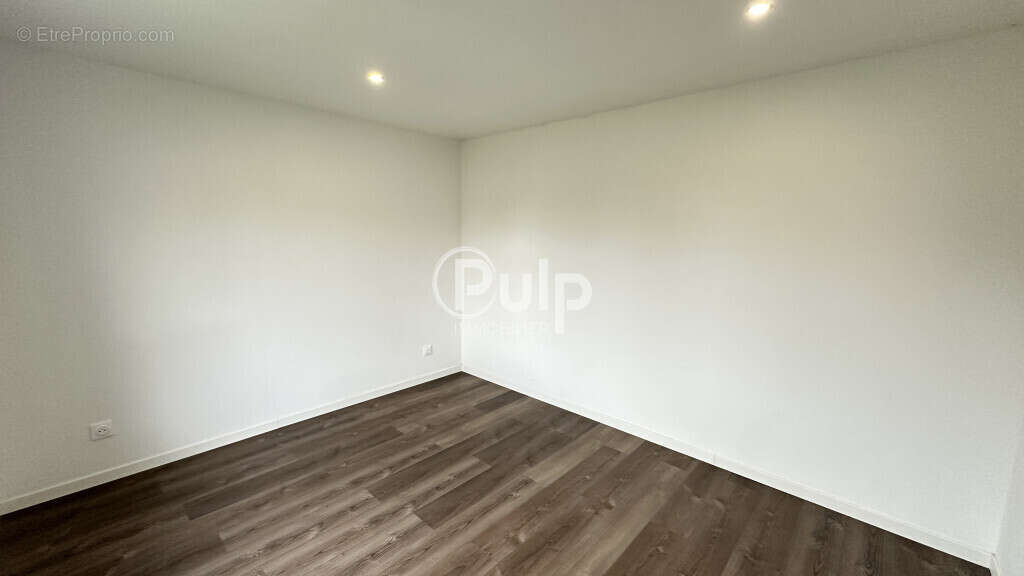 Maison à BRUAY-LA-BUISSIERE