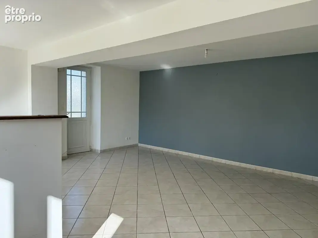 Maison 5 pièces 111 m² à vendre à La Jubaudiere (49510) - photo 7