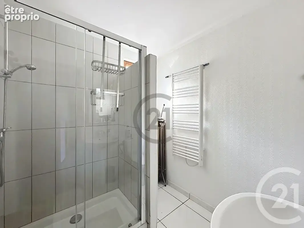 Maison 4 pièces 105 m² à vendre à Sainte-Colombe (77650) - photo 23