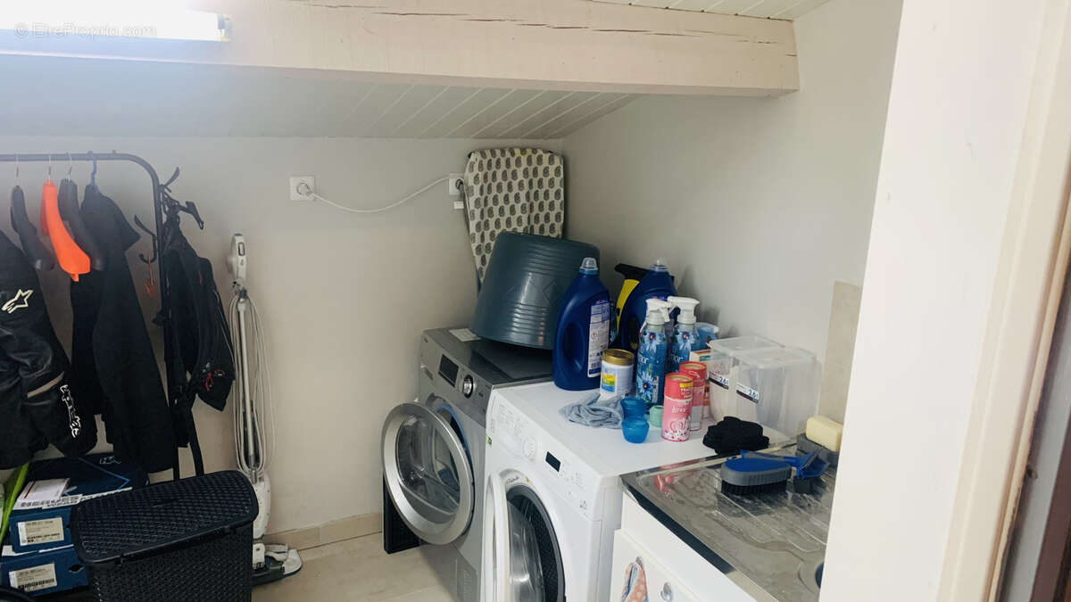 Maison à LA ROQUILLE