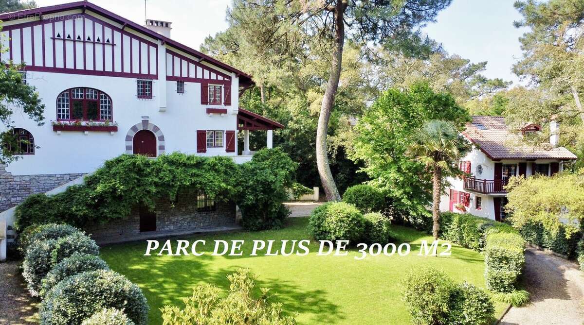 Maison de caractère à vendre  Hossegor  Entre lac et océan  Propriété d'exception de 450 m2 - photo 15
