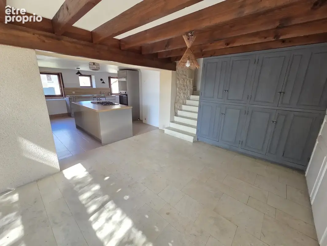 Maison 7 pièces 179 m² à vendre à Pouille (86800) - photo 5