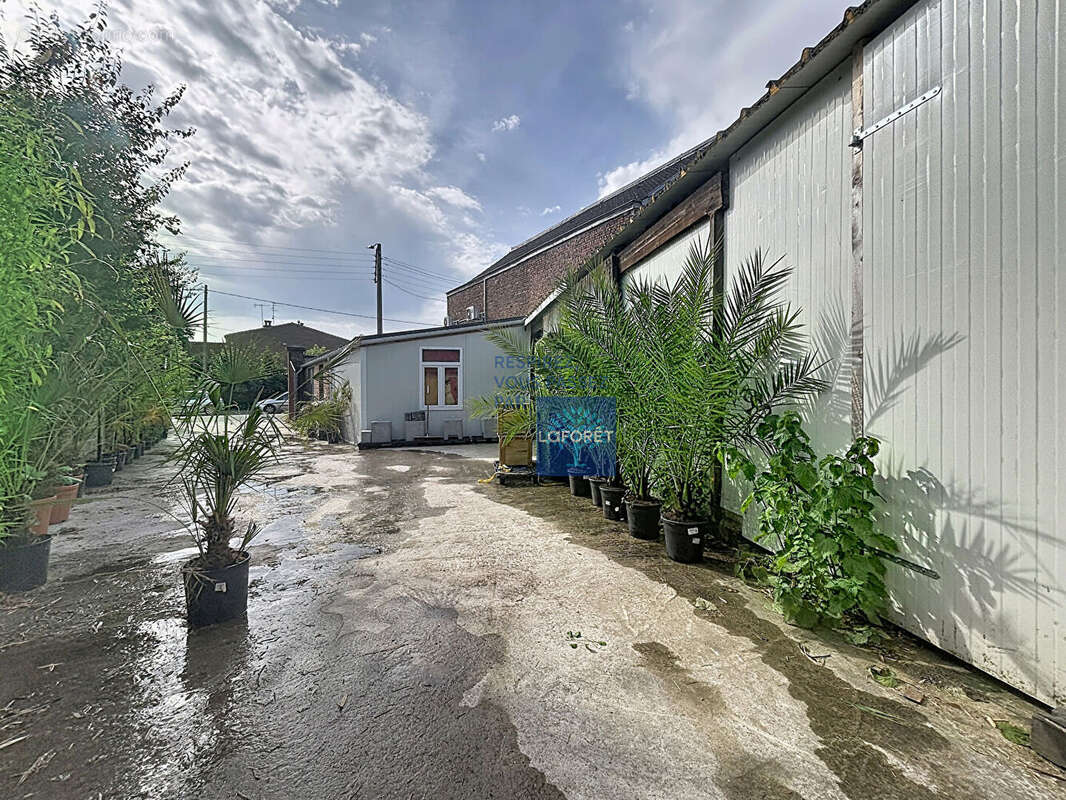Bureaux et Hangar La Chapelle D Armentières - photo 6