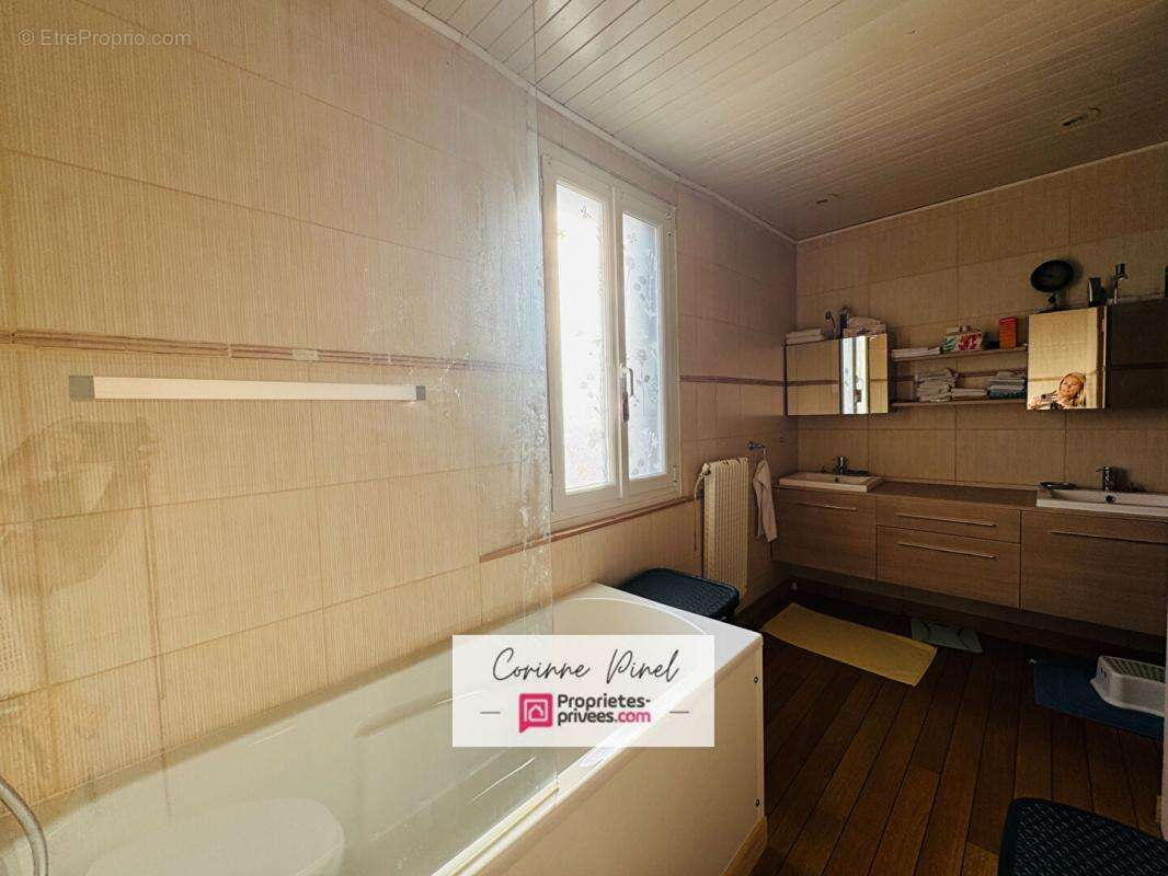 Maison à SANDOUVILLE