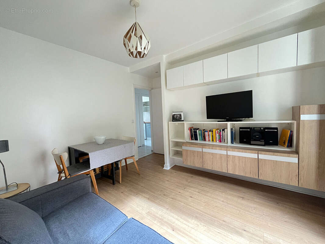 Appartement à SURESNES