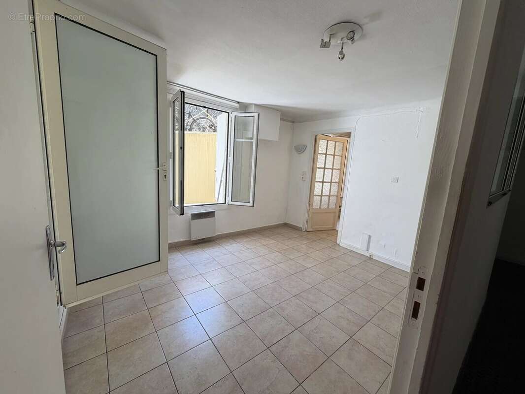Nice , 2 pièces , exclusivite ,st maurice - photo 2