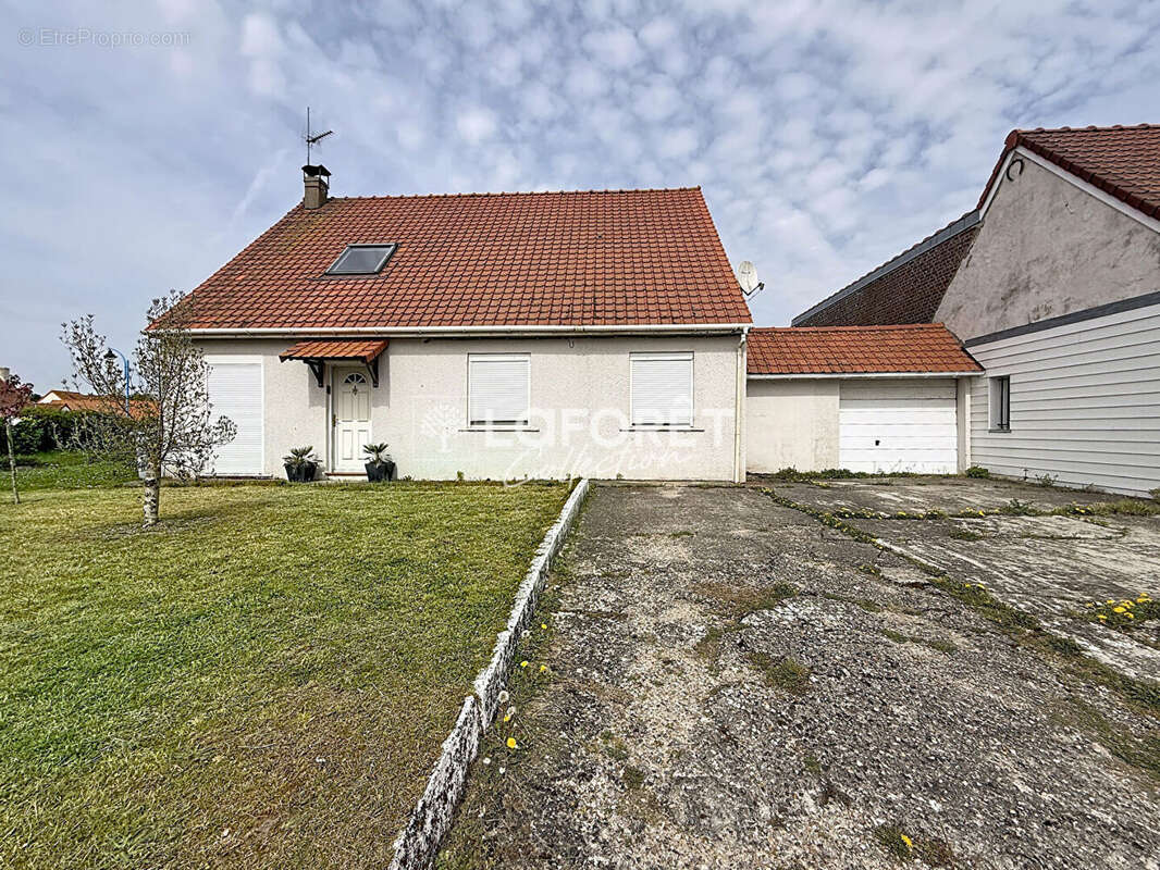Maison à DANNES