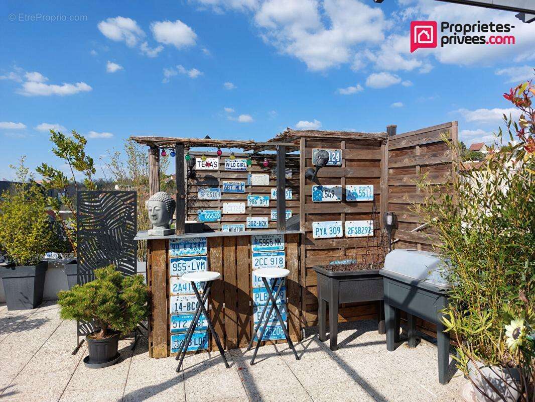 Appartement à CORBEIL-ESSONNES