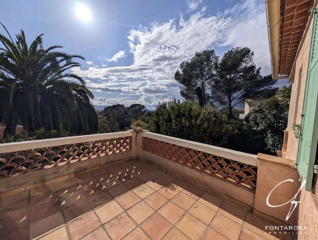 Maison à SAINT-RAPHAEL