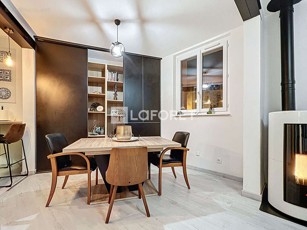 Maison à DOUE-LA-FONTAINE