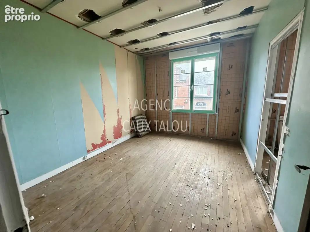 Londinières   immeuble de plus de 600 m2 à fort potentiel pour investisseur - photo 9