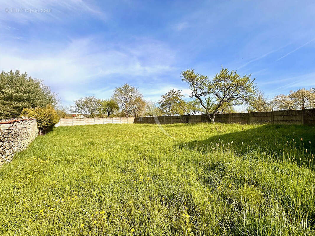 Terrain à GERBEVILLER