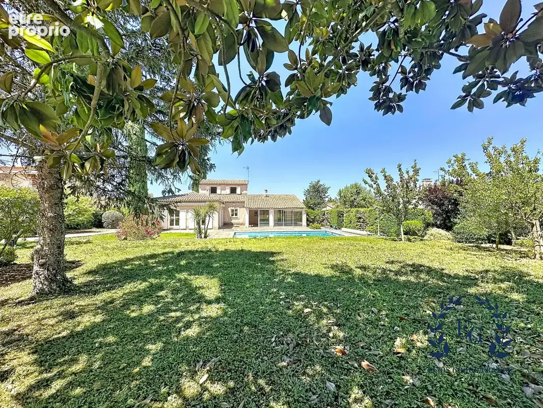 Maison 6 pièces 161 m² à vendre à Brignoles (83170) - photo 2