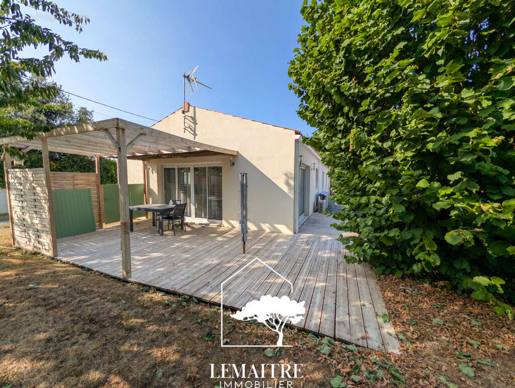 CORME-ROYAL (17600)   Pavillon individuel   106 m2   3 chambres   Garage   Terrain 471 m2 - photo 22