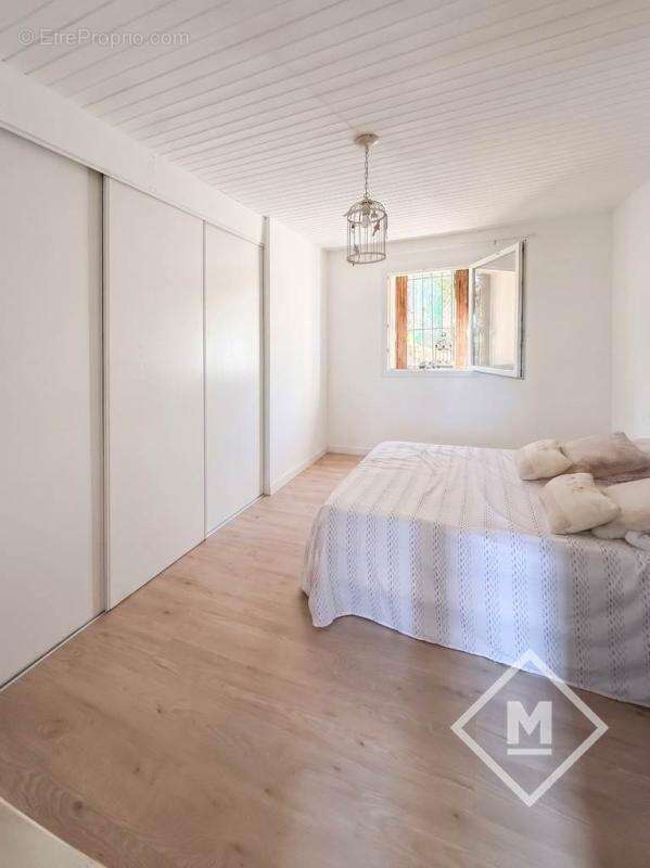 Maison à MARSEILLE-11E