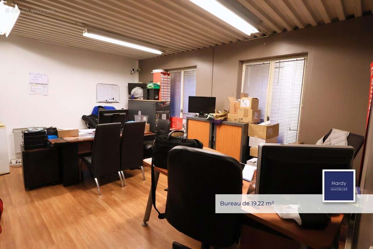 Commerce à BOISSY-L&#039;AILLERIE