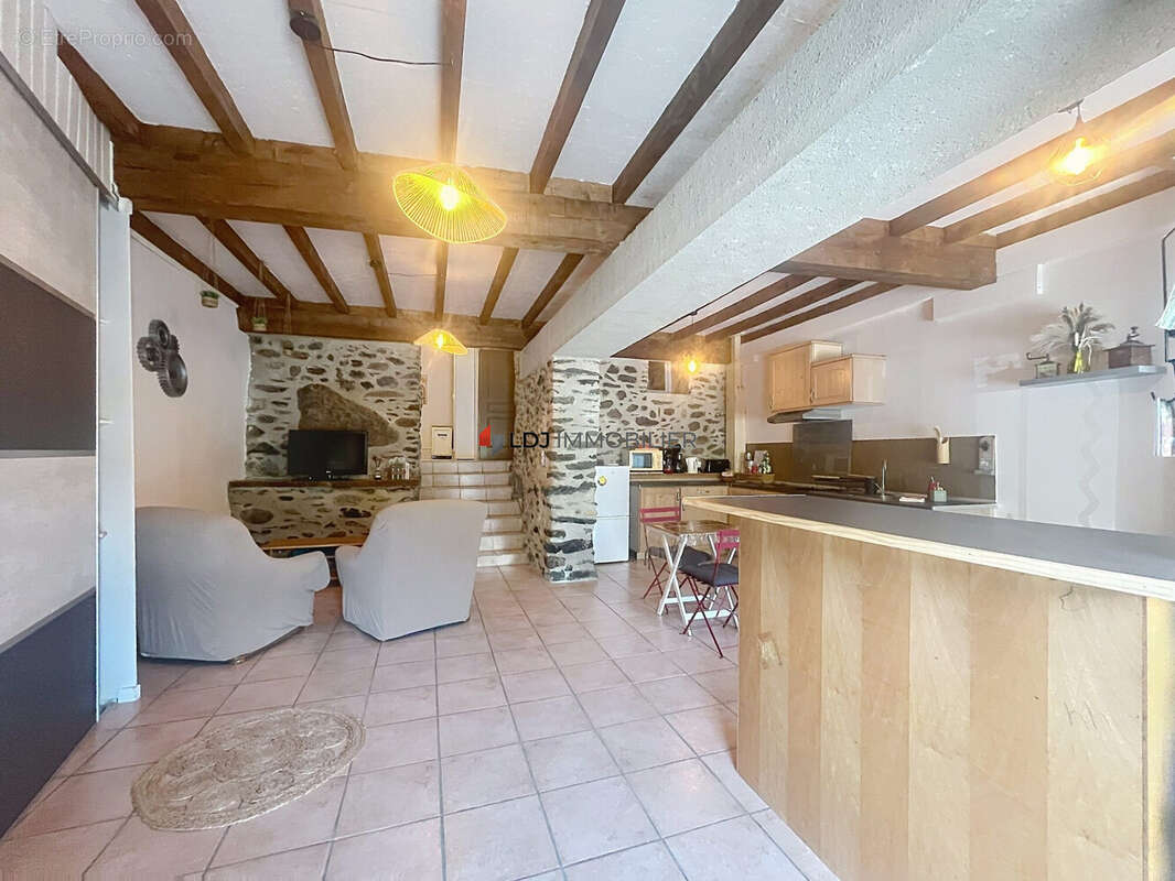 Maison à OLETTE