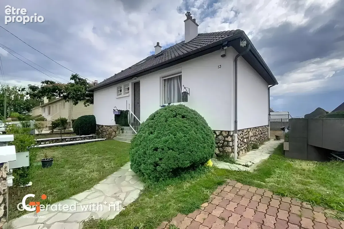 Maison de Plain Pied -  98 m² - 537m² de Terrain  - Oissel - Sur - Seine - photo 1