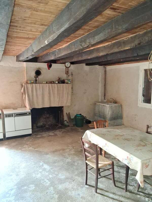 Photo 4 - Maison à BUSSIERE-POITEVINE
