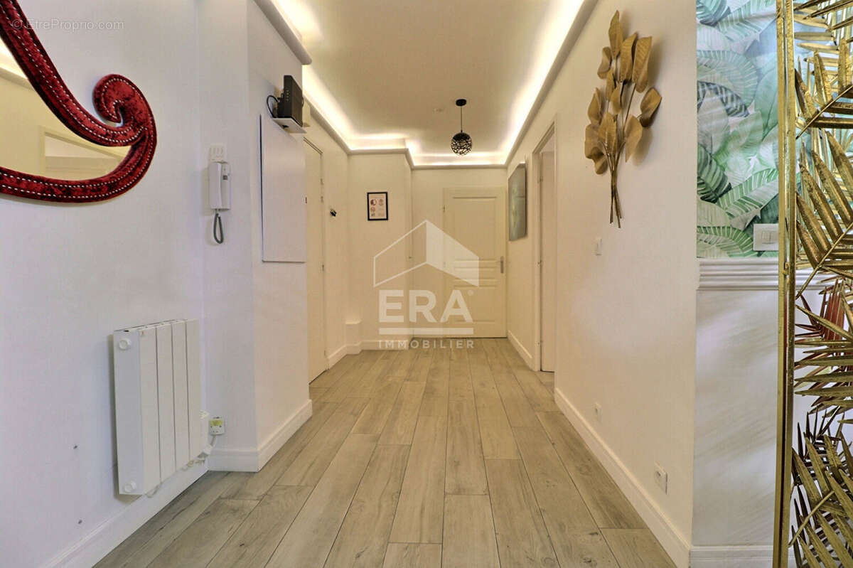 Appartement à SAINT-DENIS