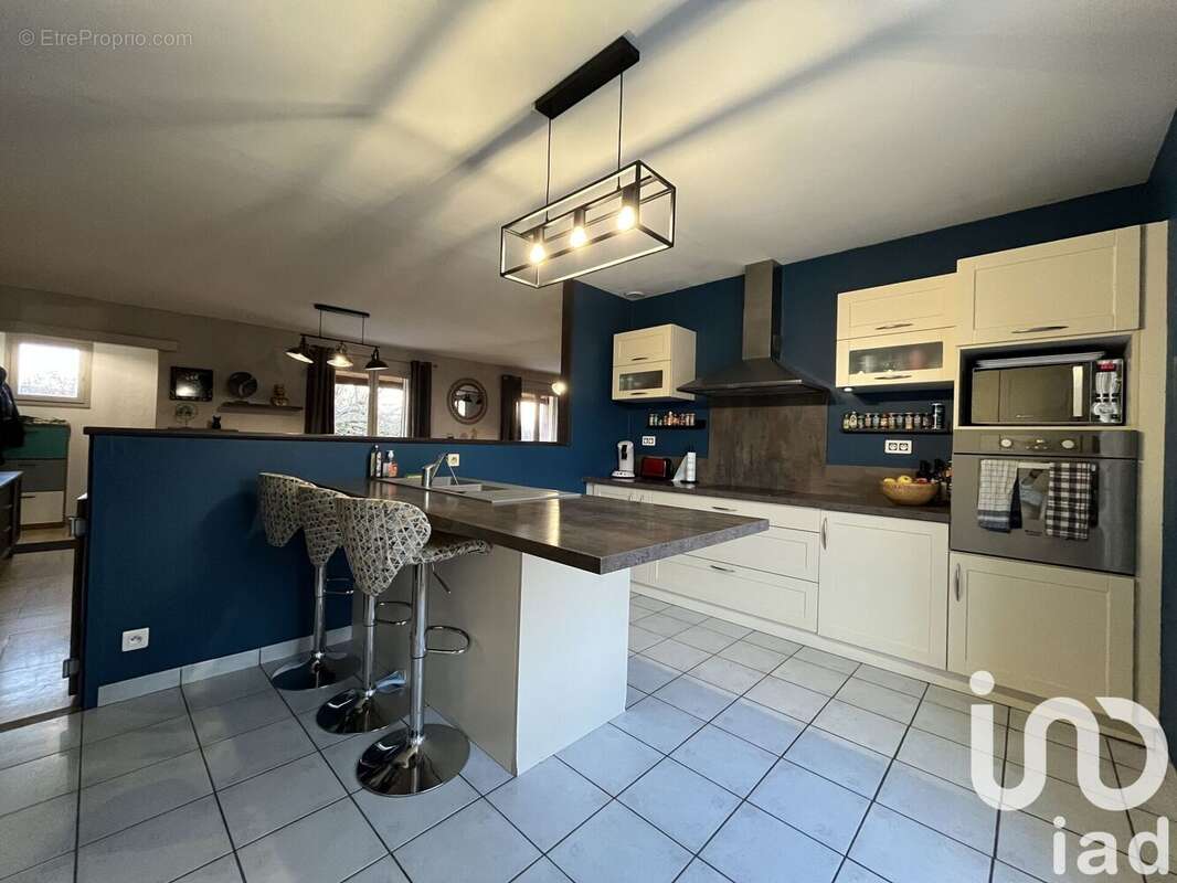 Photo 2 - Maison à SAINT-HILAIRE-DES-LOGES