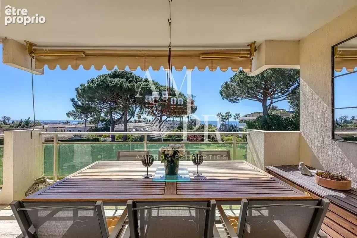 Cannes croix des gardes tres bel appartement avec toit-terrasse et vue mer - photo 2
