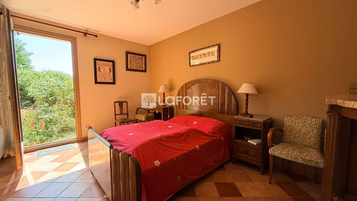 A vendre à Belval En Argonne - 151 m² (3 chambres) - photo 9