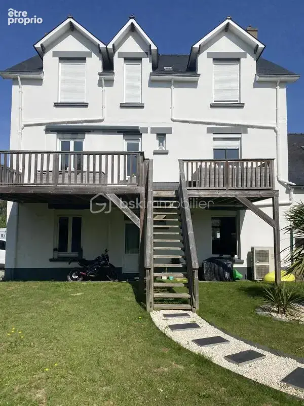 Grande maison familiale de caractère – 289 m² / 205 m² habitable  – Secteur de Kerhinet - photo 2