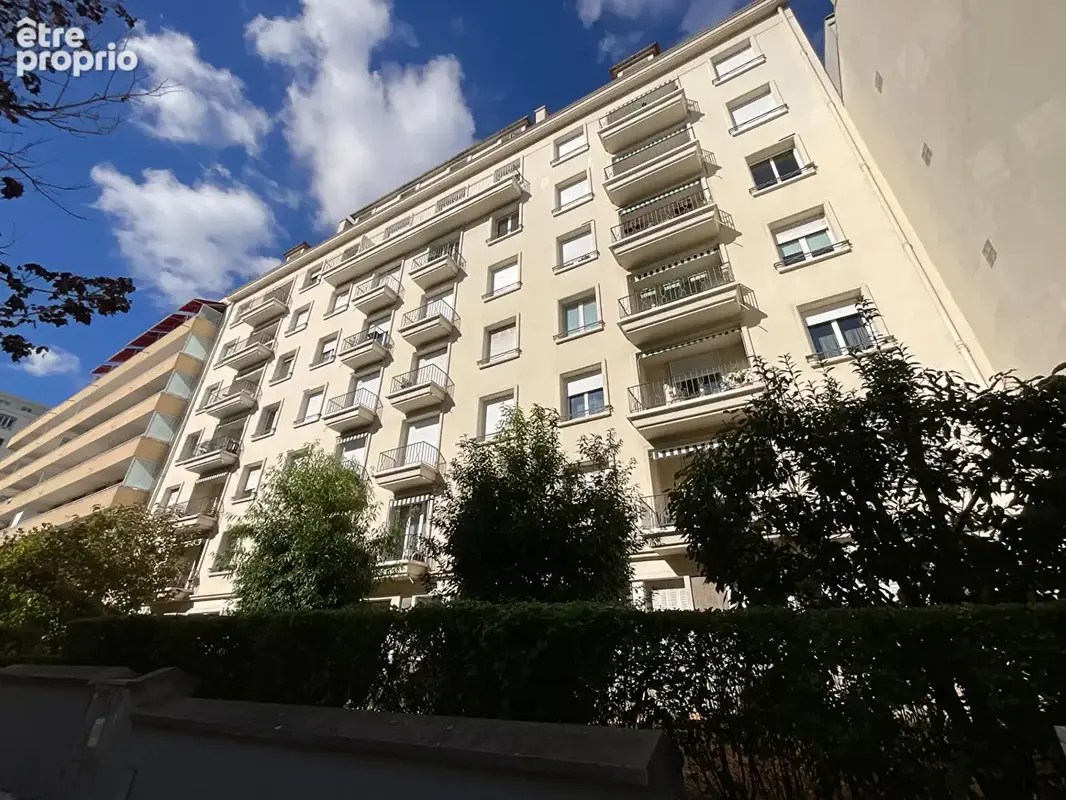 Clermont-ferrand - quartier carnot - t1 meublé avec locataire en place - photo 5