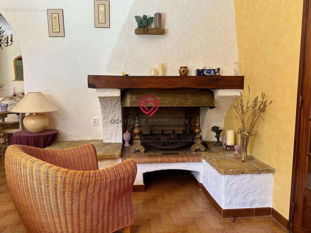 Jolie villa Provencale a rafraichir: 4 chambres, double garage, jardin et piscine – à 5 min du centre de Carcassonne - photo 14