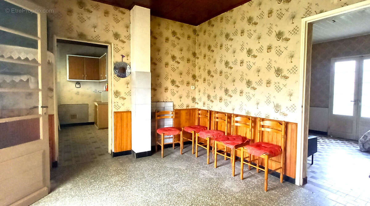 Maison à VENDAYS-MONTALIVET