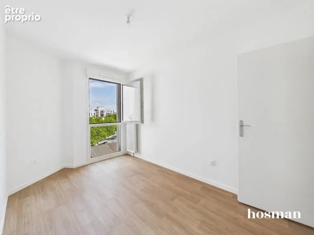 AUBERVILLIERS - Avenue de la republique - Appartement 4 pièces avec grande terrasse - photo 13